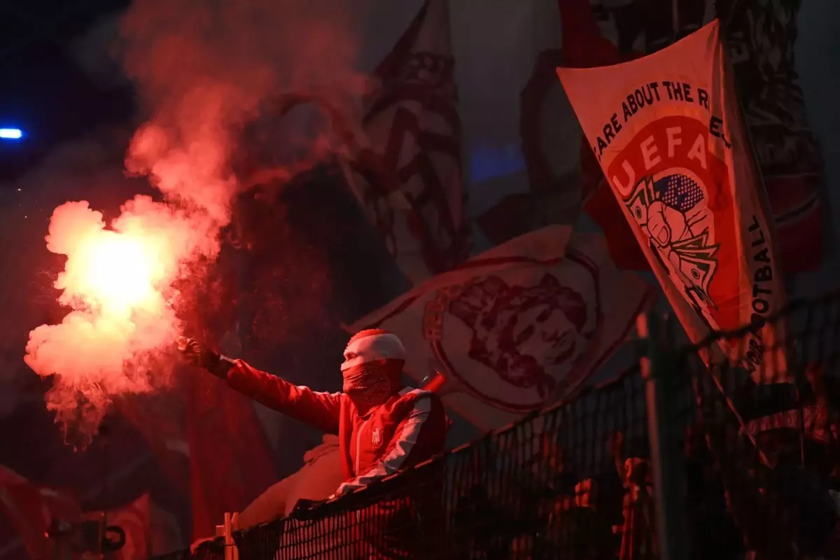 maca-cikmadan-sampiyon-oldular-bundesliganin-en-buyugu-bayern-munih-fjTLtUVG.jpg