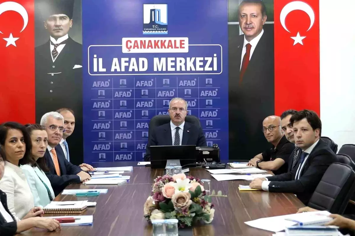 ayvaciktaki-zelzeleler-sonrasi-calismalar-degerlendirildi-BOHrP2WO.jpg