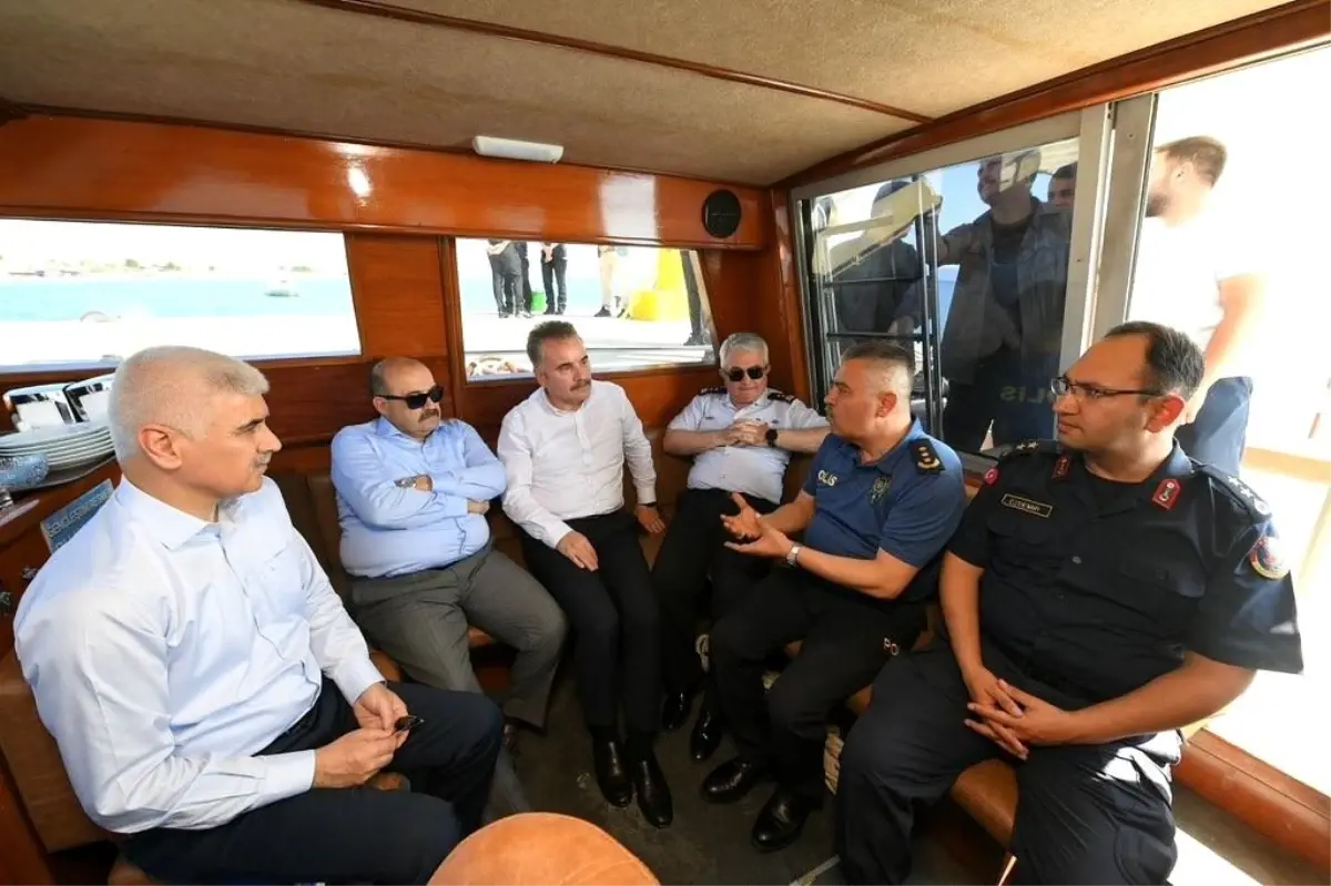 balikesirde-vali-ustaoglu-polis-botunu-inceledi-qRmI2Tew.jpg