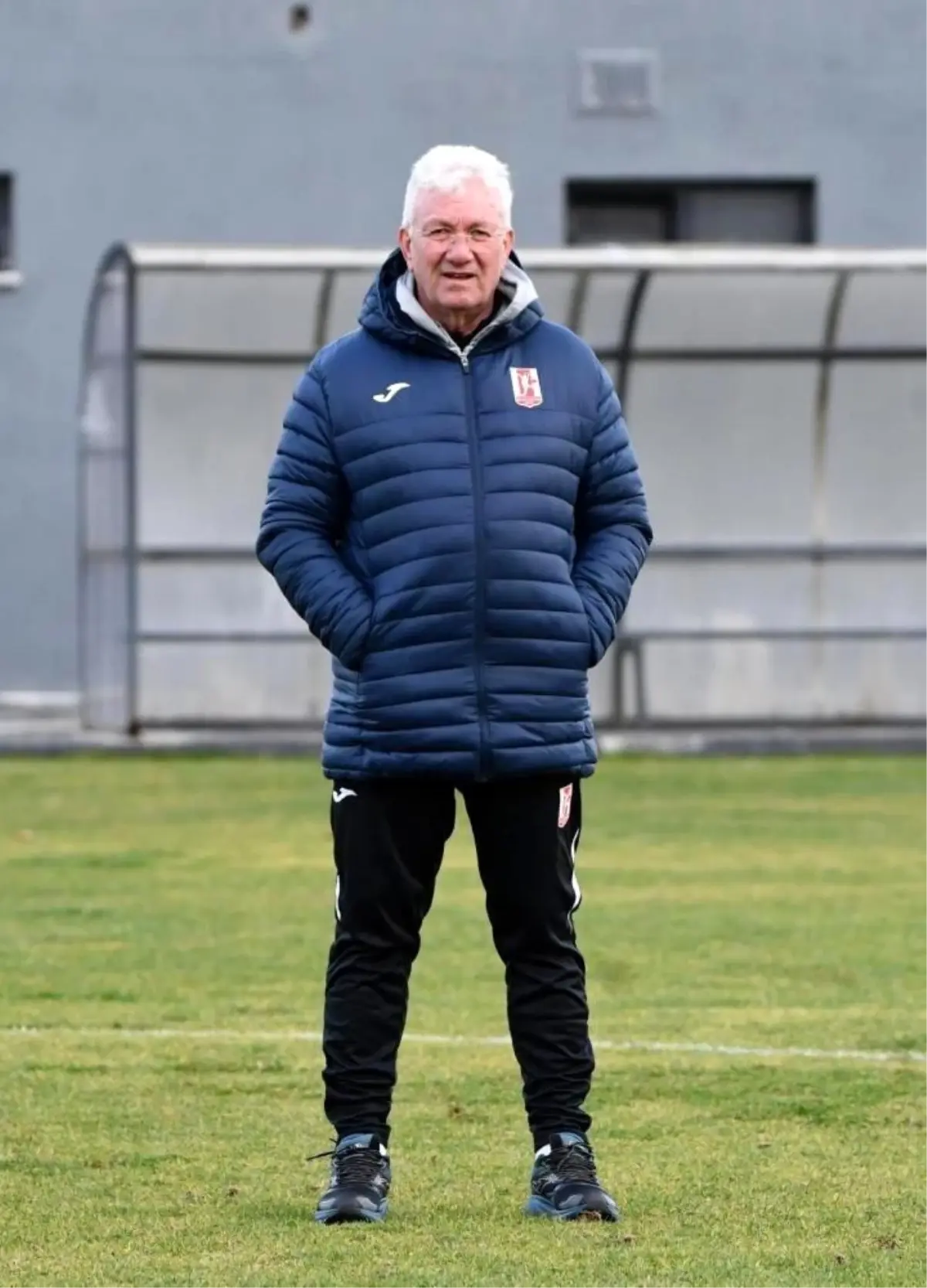 balikesirspor-ismail-ertekin-ile-yollarini-ayirdi-xpVe5OKG.jpg