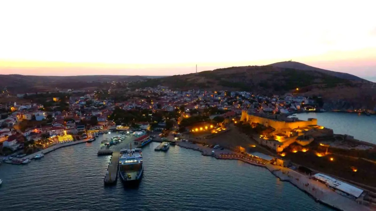 bozcaadada-kurban-bayrami-muddetince-birtakim-araclarin-gecisi-yasaklandi-TMuzqejt.jpg