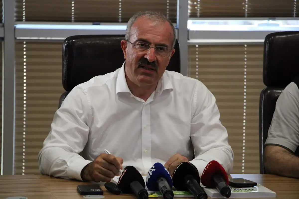 canakkalede-yangin-250-hektar-alan-etkilendi-i44DiJm7.jpg