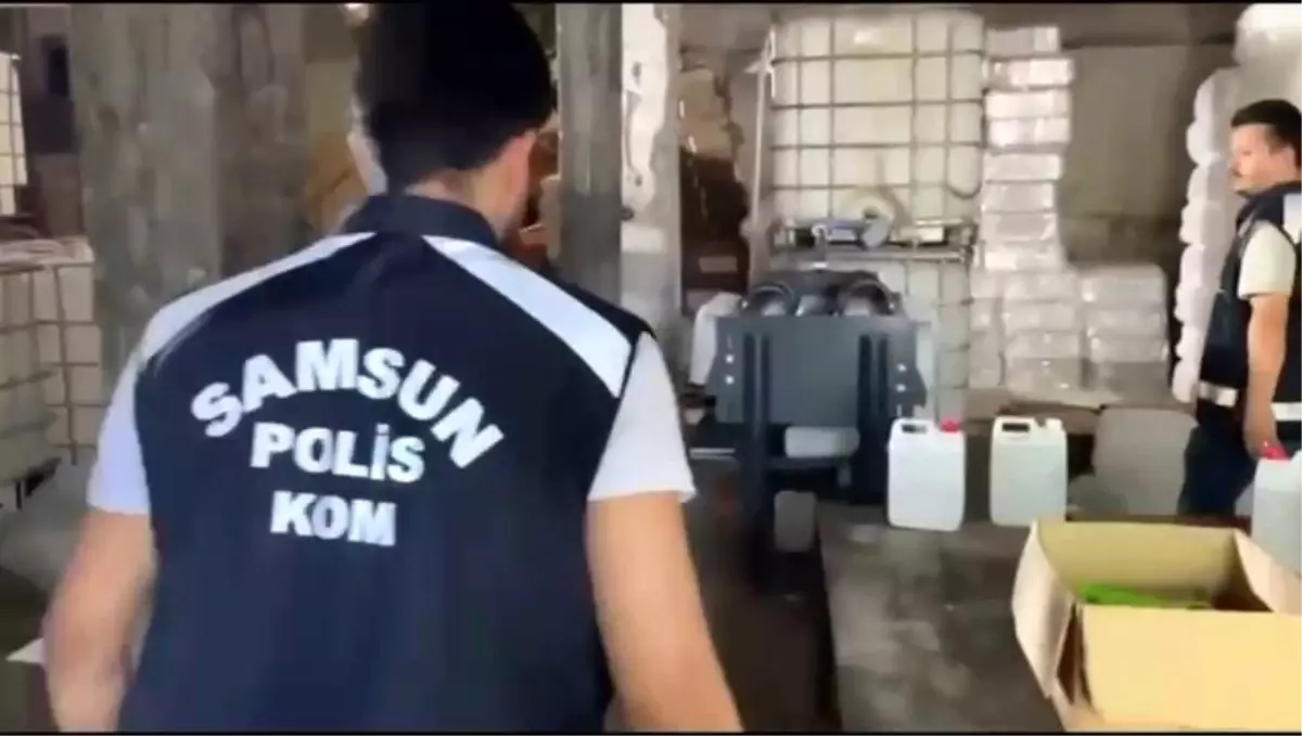 duzmece-alkol-operasyonu-4250-kilogram-etil-ve-metil-alkol-ele-gecirildi-Ap9ru3jY.jpg