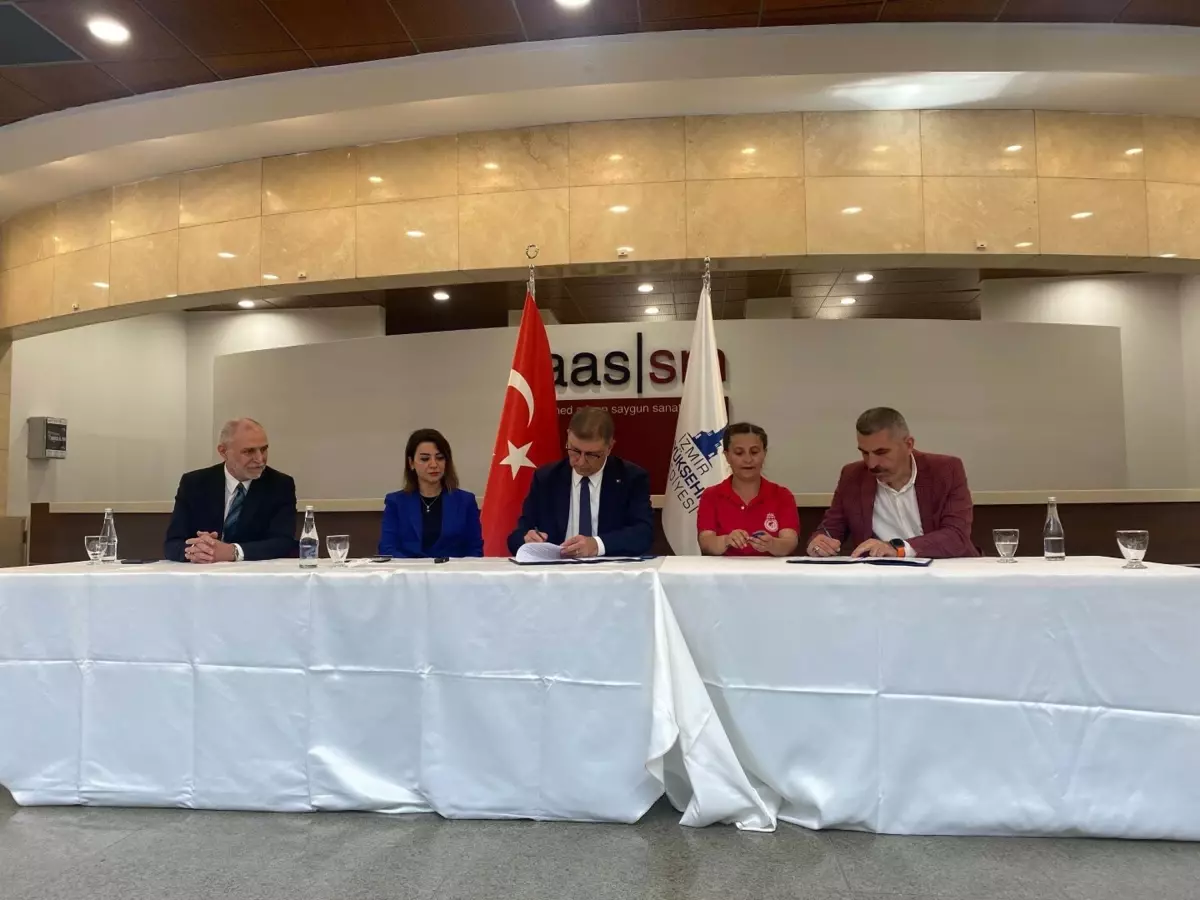 izmir-buyuksehir-belediyesinde-toplu-is-kontrati-imzalandi-Ne6Uf3n6.jpg