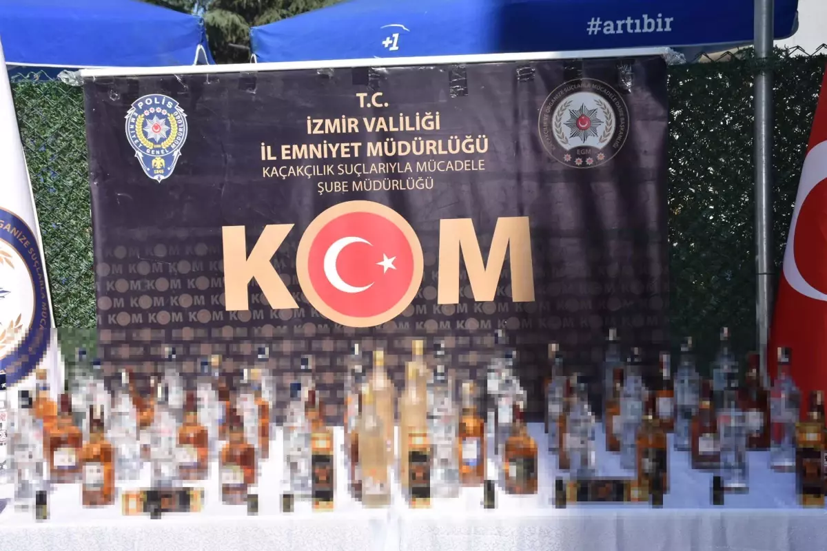 izmir-merkezli-uydurma-icki-operasyonu-13-milyon-tl-pahasinda-materyal-ele-gecirildi-E4s3365J.jpg