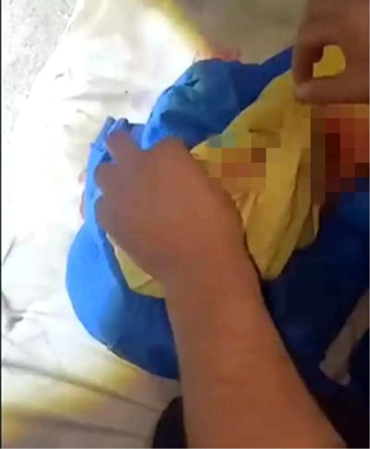 izmirde-bebek-terk-edildi-anne-gozaltina-alinacak-UvfVnu5Z.jpg