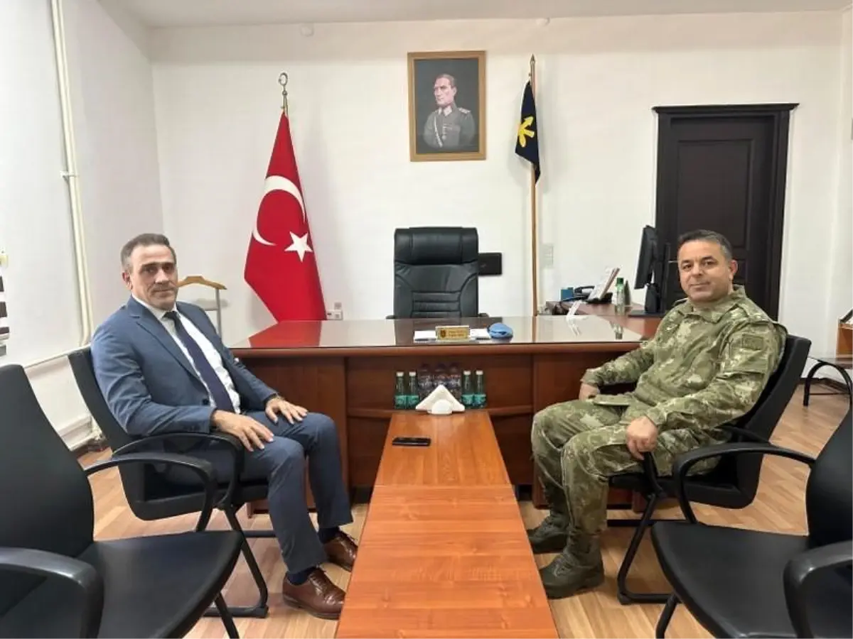 kaymakam-ilyas-memis-garnizon-kumandanina-veda-ziyareti-yapti-sqM9ltQg.jpg