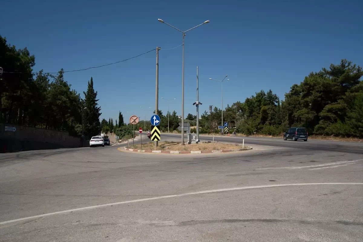 ak-parti-canakkale-vilayet-liderinden-belediyeye-tenkit-IpgT1eyV.jpg