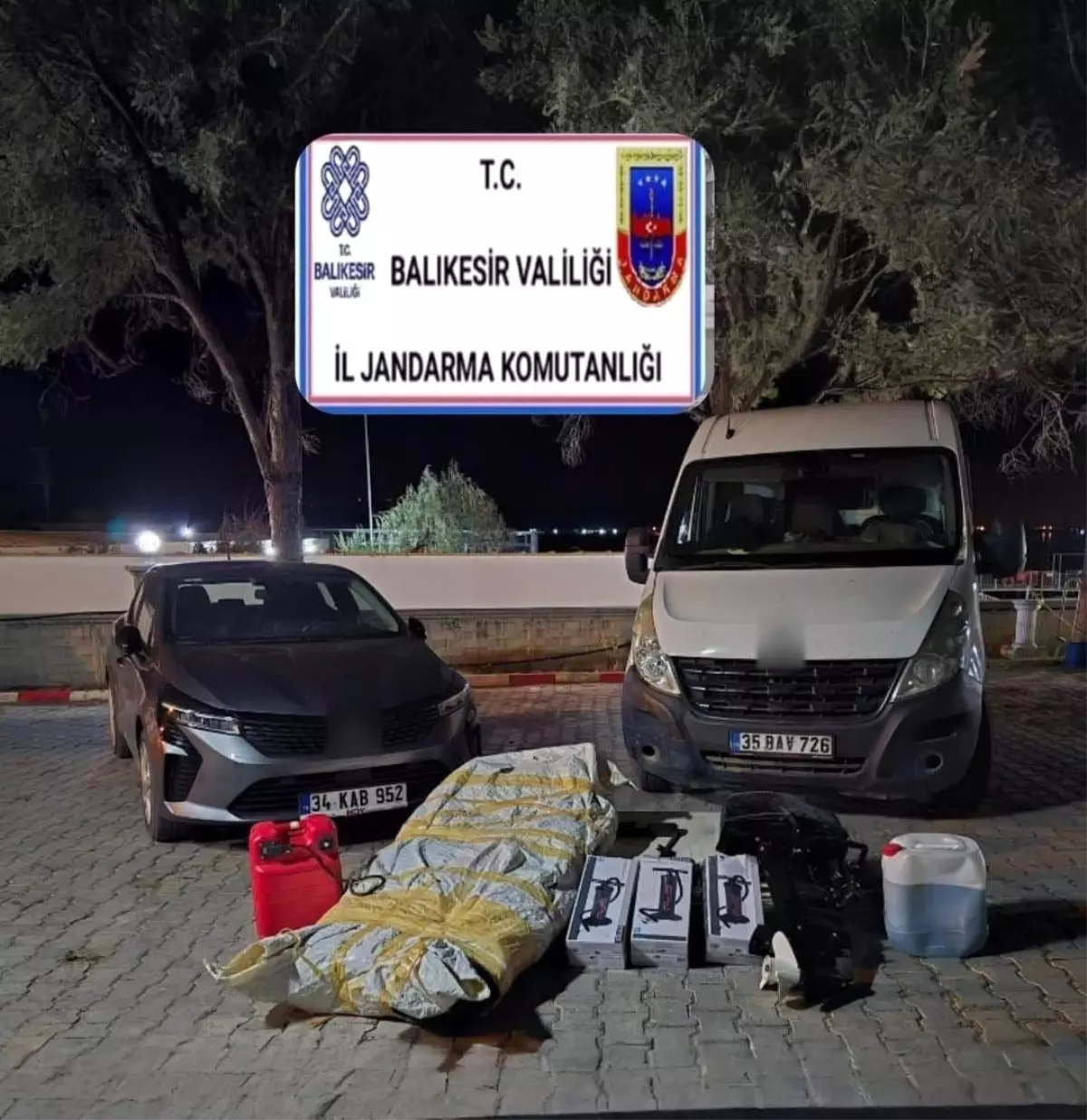 ayvalikta-sistemsiz-gocmen-operasyonu-22-somali-gocmen-yakalandi-ecqfDGd7.jpg