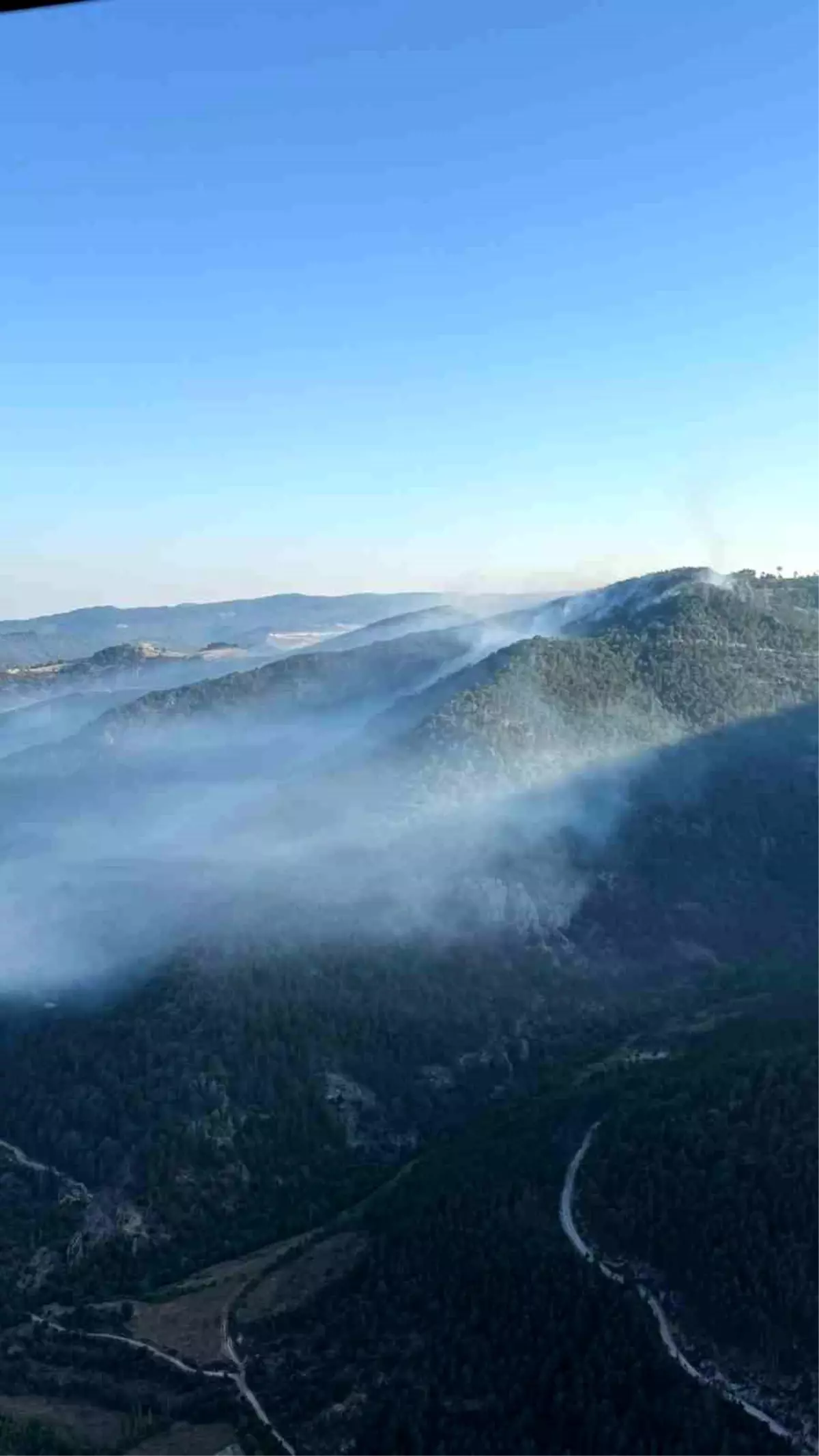 sindirgida-orman-yanginina-hava-mudahalesi-ZrBRTzZR.jpg