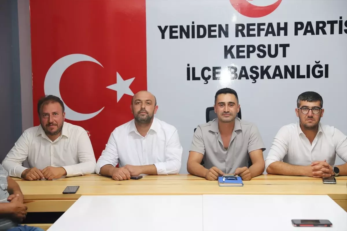 yeniden-refah-partisi-kepsut-teskilati-istifa-etti-7PbkIl6a.jpg