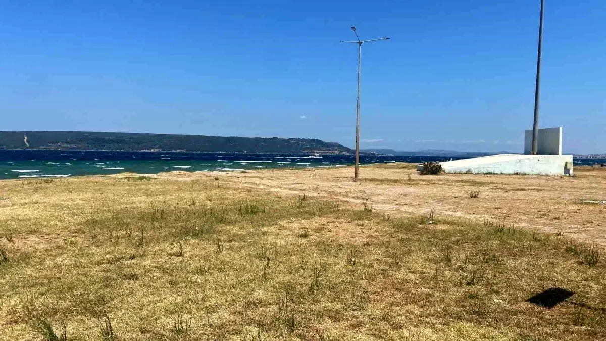 canakkale-kiyisinda-patlamamis-top-mermisi-bulundu-GAy6Flkk.jpg