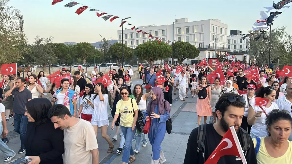 kultur-ve-turizm-bakan-yardimcisi-cam-troya-kultur-yolu-senliginde-1AV3dWGH.jpg