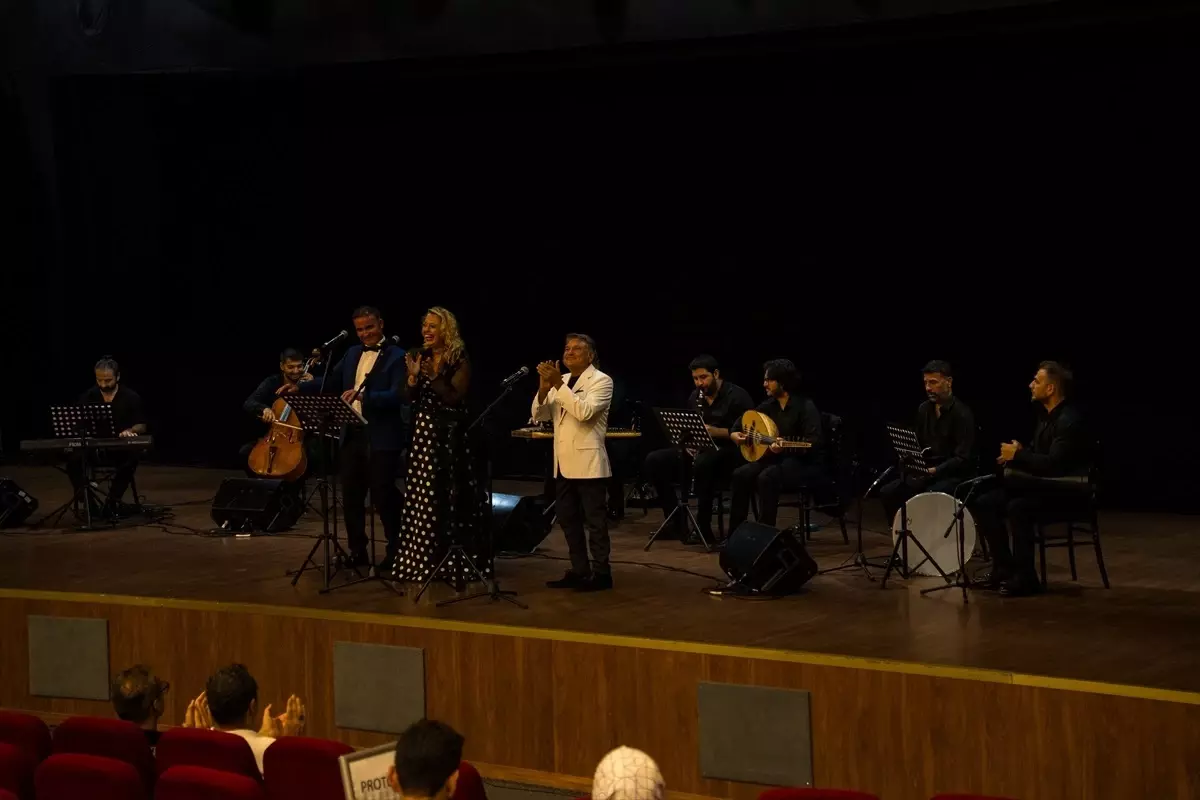 canakkale-kultur-yolu-senligi-etkinliklerle-devam-ediyor-YCl2c6zP.jpg
